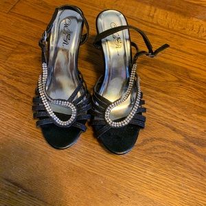 Black formal heels size 8 w adjustable buckle strap in back- sparkle rhinestones